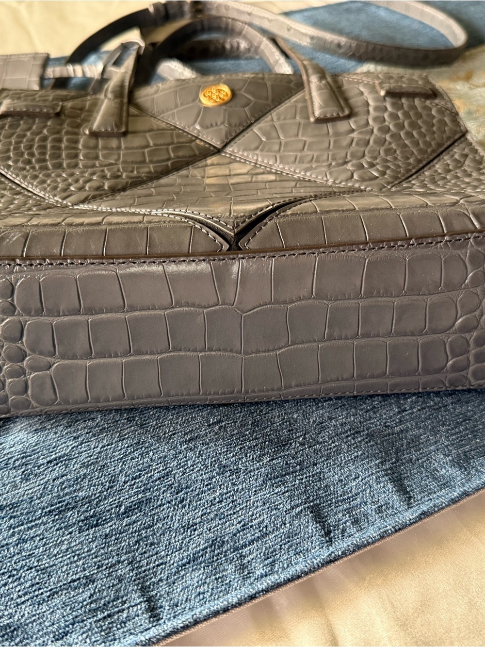 Tory Burch Black Croc-Embossed Leather Satchel with Shoulder Strap - Picture 4 of 6